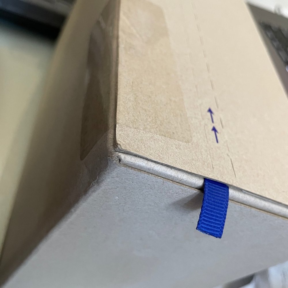 Rothy's Pride Sneaker Size 8 RARE - Never opened! - Picture 3 of 5